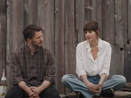 Cinéma : une comédie romantique avec Dakota Johnson, Pedro Pascal...