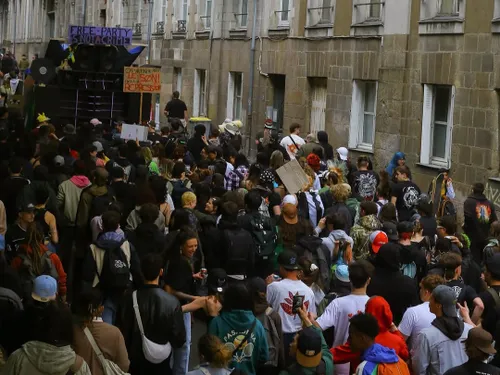 Manifestations à Nantes et en Bretagne pour défendre les free parties