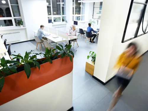 Repli de l’emploi salarié en Pays de la Loire, ralentissement...