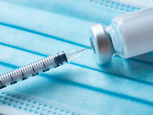 Rennes face à la méningite : une vaccination massive pour protéger...