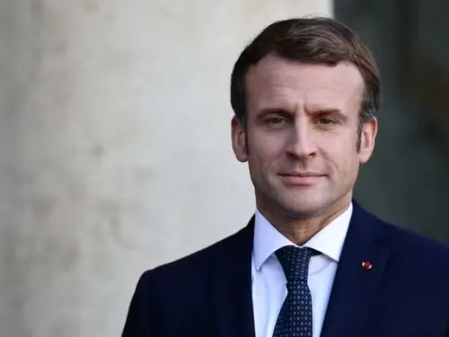 Emmanuel Macron présente ses vœux aux Armées à Rennes
