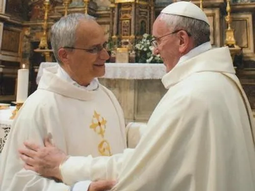 Le cardinal américain Robert Francis Prevost devient le pape Léon XIV