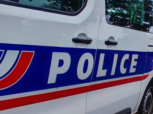 Elbeuf : ivre et sans permis, il effectue des embardées sur la voie...