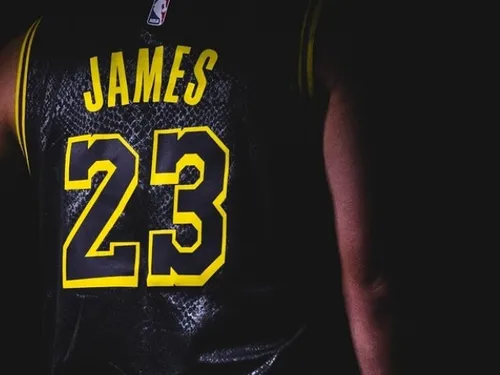 24 Heures : LeBron James pour donner le départ