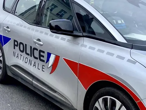 Maltraitances et reproduction illégale : à Blois, la police saisit...