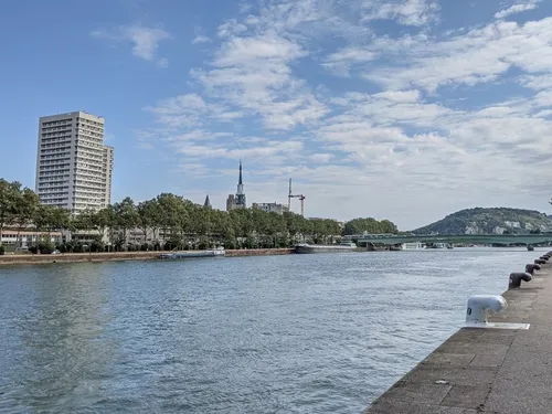 Rouen : un corps repêché dans la Seine