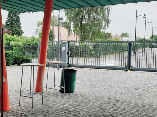 Des fouilles "inopinées" des cartables scolaires par les forces de...