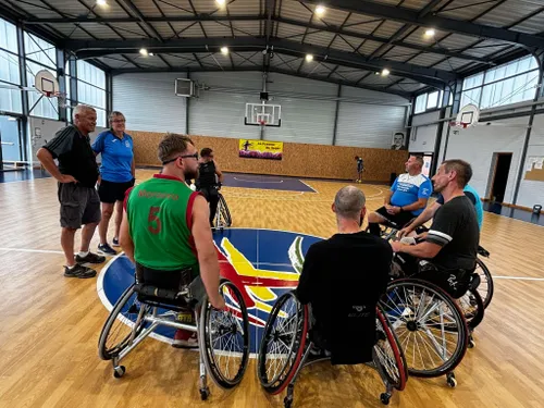 Jeux Paralympiques - Le Handi-basket d'Aulnoye-Aymeries espère un...