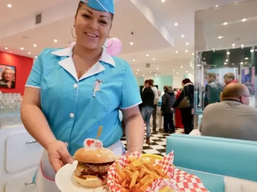 Le retour du restaurant Holly's Diner à Louvroil