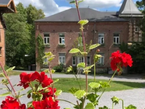 Sains du Nord : belle saison à la maison du bocage