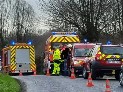 Avesnelles / Dourlers : 3 blessés dans 2 accidents de la route