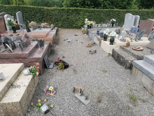 Le cimetière d’Avesnes-sur-Helpe profané 