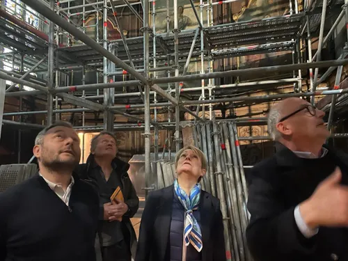 Collégiale d'Avesnes, "enfin le chantier commence"