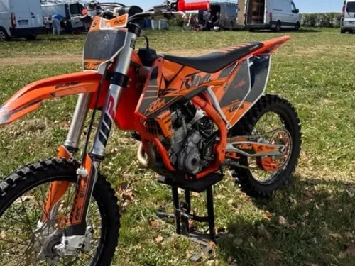 Avesnelles : vol d’une motocross 