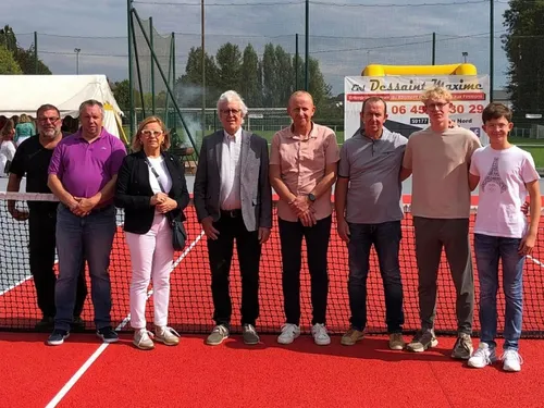  Sains-du-Nord : l'inauguration de nouveaux courts de tennis 