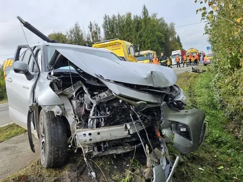 Sains-du-Nord / Sémeries : 2 blessés dans une violente collision...