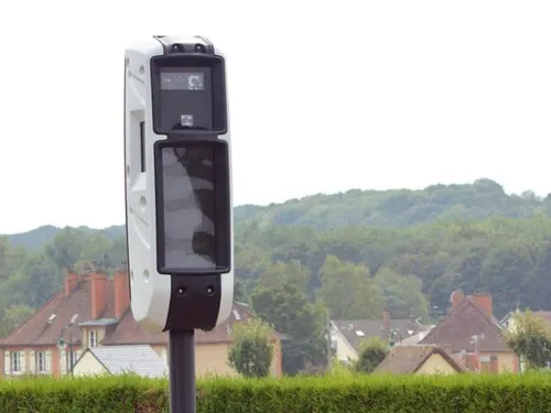 Saint-Michel / Martigny : l’installation d’un radar tourelle