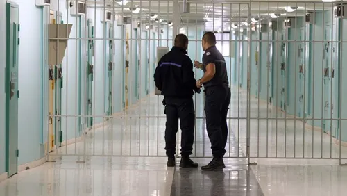 France : l'ancien directeur de prison part... en prison