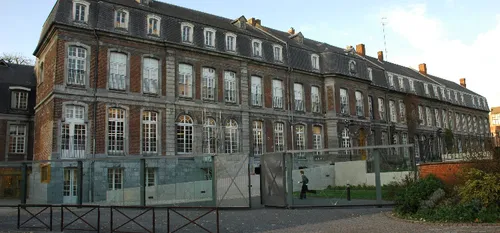 Maubeuge - Une capsule temporelle enterrée à Notre Dame de Grâce