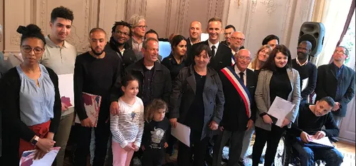 Naturalisation : 19 nouveaux citoyens français en Sambre Avesnois