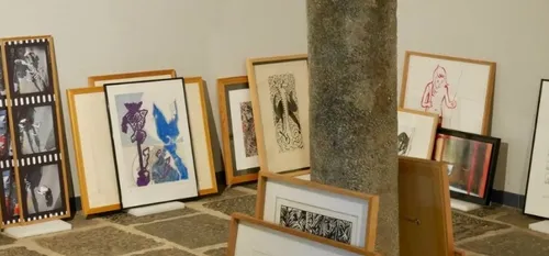 Louer une oeuvre d'art pour la mettre dans votre salon ?