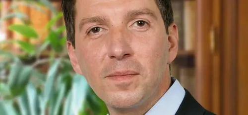 Des menaces physiques et un contrat pour tabasser le maire de...