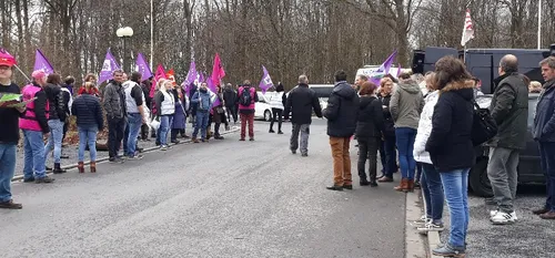 Mobilisation devant l'hôpital de Felleries-Liessies : "Nous...