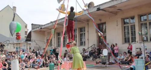 L’annulation et le report du festival des « Féron’Arts » à Féron...
