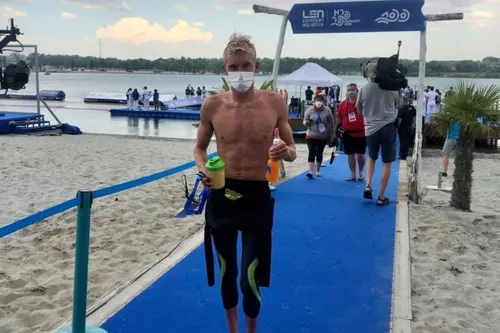Natation - Marc-Antoine Olivier, originaire de Maresches,...