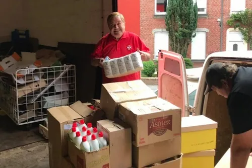Un appel aux dons lancé par les Pascrécelles à Fourmies suite aux...