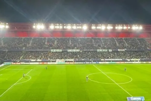 Football - L'Entente Feignies-Aulnoye s'incline 3 à 0 face au PSG,...