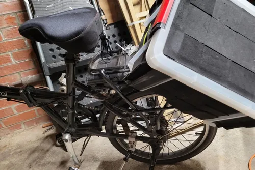 Il fauche un vélo et poursuit sa route, Annick et Didier témoignent...