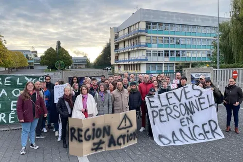 Une grève dans la grève, au lycée Pierre Forest de Maubeuge