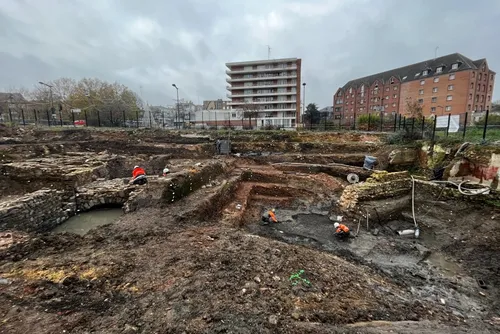 (Photos) Maubeuge - Des fouilles archéologiques et des découvertes...