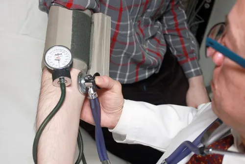 Hausse des consultations d'1€50 en médecine générale : "des...