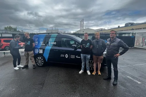 Maubeuge - En Kangoo E-Tech electric, ils ont parcouru 8 000...