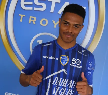 Rayan Raveloson 2e recrue de l’Estac