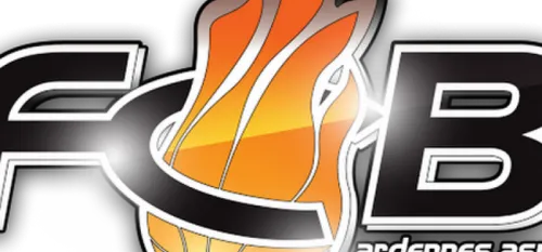 Les Flammes encore étincelantes