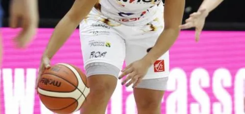 Amel Bouderra meilleure joueuse française de Ligue féminine