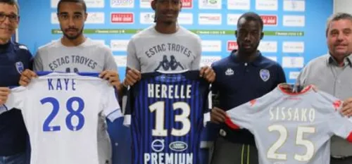 Trois pour Troyes