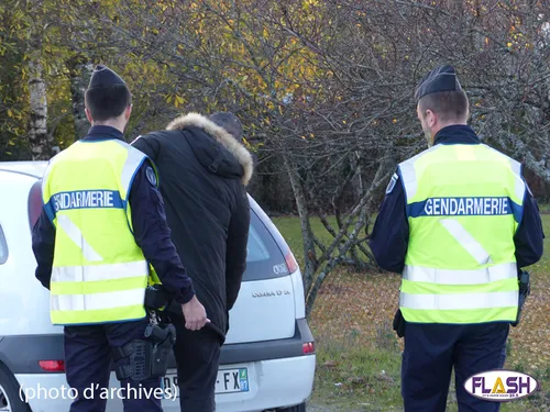 Contrôles routiers de la gendarmerie à Ambazac