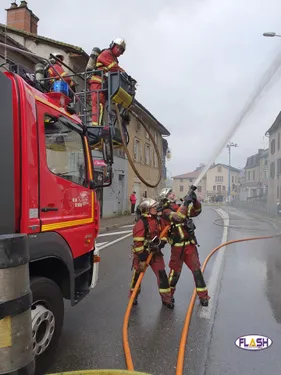 Un important incendie dans un immeuble à Aixe sur Vienne