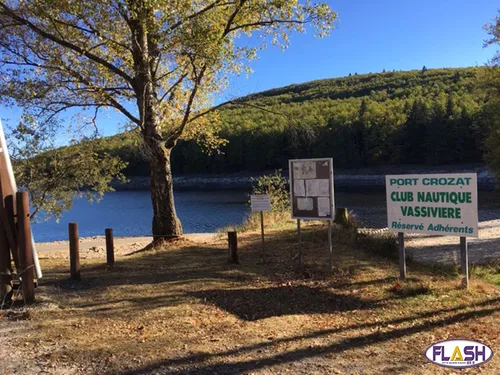 Naviguer sur le lac de Vassivière est désormais interdit
