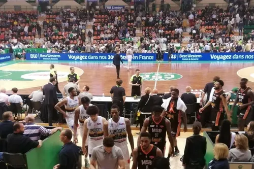 Basket : le Limoges CSP confirme sa forme du moment en s'imposant...