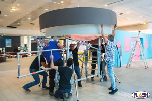 Un hall plus fonctionnel pour la Bibliothèque francophone...