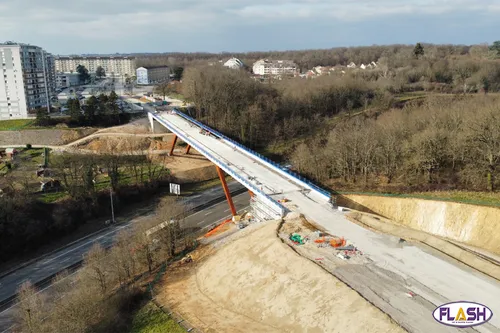 Limoges : poursuite des travaux sur la passerelle au-dessus de l’A20