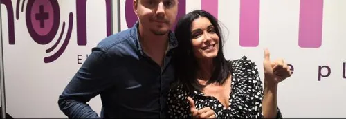 JENIFER DANS LE GRAND STUDIO  ALBUM NOUVELLE PAGE