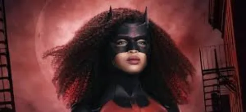 Batwoman : les premières images de Javicia Leslie avec le fameux...