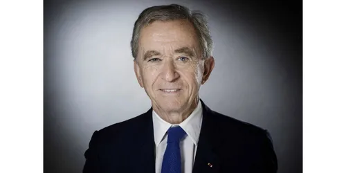 L'homme le plus riche du monde est désormais... un Français !