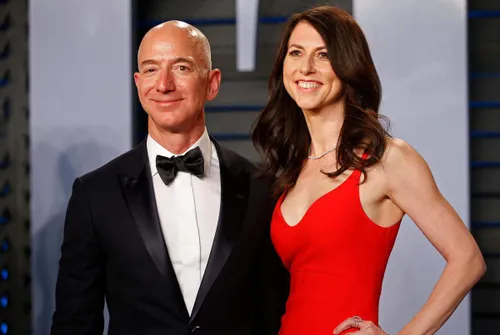 MacKenzie Scott, ex-épouse du patron d’Amazon, donne 4 milliards à...
